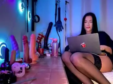 Chaturbate Live Porn of mistresslavinia_