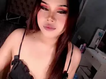 Chaturbate Live Sex Cam of tsscarlett_xx