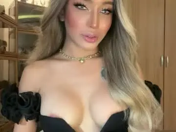 Chaturbate Live Sex of yourlovingpearlita1000