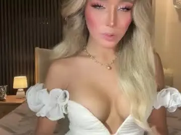 Chaturbate Nude Webcam of yourlovingpearlita1000