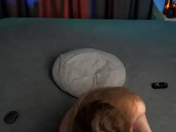 Chaturbate Nude Webcam of _healing_hottie_