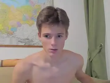 Chaturbate Sex Cam of timytwinkboy