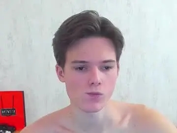 Chaturbate Live Sex Cam of timytwinkboy