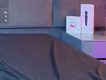 Chaturbate Live Porn of valentino_moon