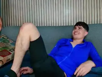 Chaturbate Sex Cam of bro_friends