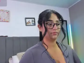 Chaturbate Live Sex Cam of jhacky_sweet