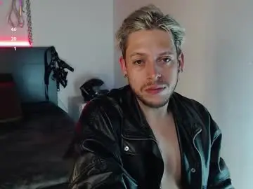 Chaturbate Adult Webcam of maaxxxrider