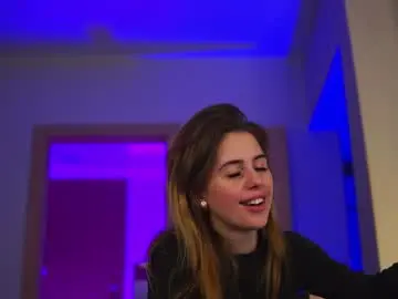 Chaturbate Live Porn of plump_bums