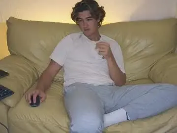 Chaturbate Live Sex Cam of alex83530