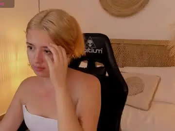 Chaturbate Live Sex Cam of daniand_