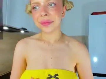 Chaturbate Live Sex Cam of lindacrystalofc