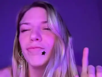 Chaturbate Live Porn of oliviahansleyy