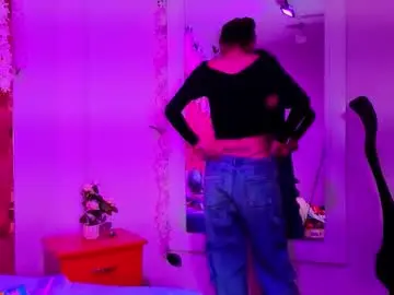 Chaturbate Live Sex Cam of _maleja_19_