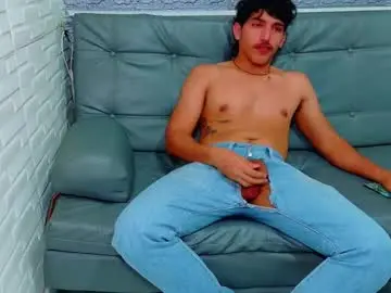 Chaturbate Live Porn of angelo_mercury