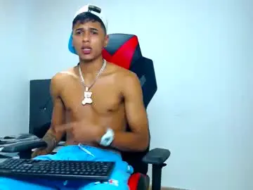 Chaturbate Live Sex Cam of cristiantayron