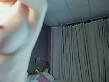 Chaturbate Live Sex of dearly_emily