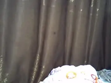 Chaturbate Adult Webcam of cute_emmy1