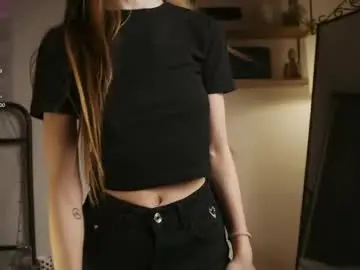 Chaturbate Watch Live Sex Cams of riri_kikki