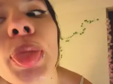 Chaturbate Free Porn Cam of 0ne_of_0ne