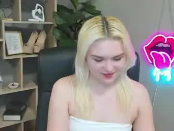 Chaturbate Sex Chat of lilysweetxo