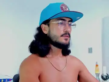 Chaturbate Watch Live Sex Cams of david_johnson372