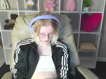 Chaturbate Nude Webcam of elizabeth_harpper