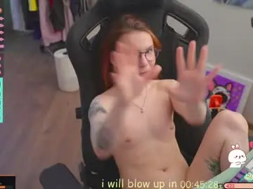 Chaturbate Live Sex Cam of glorikitty