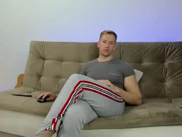 Chaturbate Nude Webcam of marc105100