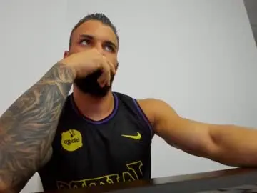 Chaturbate Free Live Porn of muscle_myers