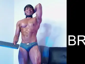 Chaturbate Live Porn of troy_lee1