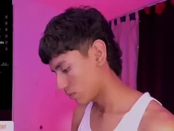 Chaturbate Watch Live Sex Cams of damien_howard