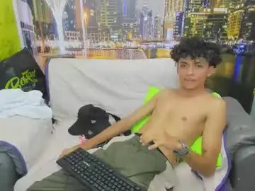 Chaturbate Adult Video Chat of hot_bunny713