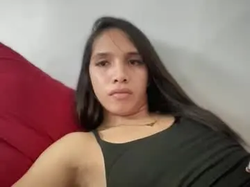 Chaturbate Live Sex Cam of cici_02