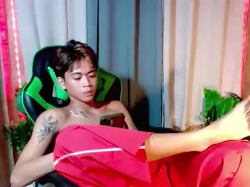 Chaturbate Watch Live Sex Cams of leemoreno18