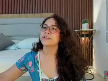 Chaturbate Best live sex cam show of rossie_lanie_