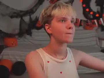 Chaturbate Live Sex Cam of mimipuff