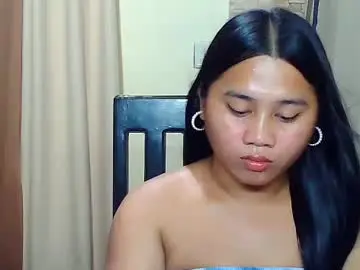 Chaturbate Sex Cam of petite_trish