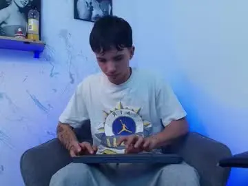 Chaturbate Adult Webcams of andy_miller5