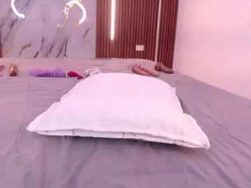 Chaturbate Live Sex of aixa_shaw