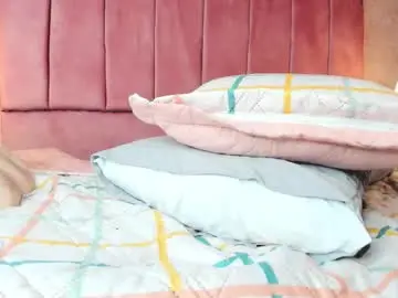 Chaturbate Live Porn of magic_selenaa