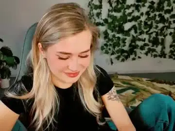 Chaturbate Private Sex Chat of adelloyss