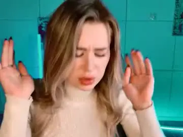 Chaturbate Live Porn of adelloyss