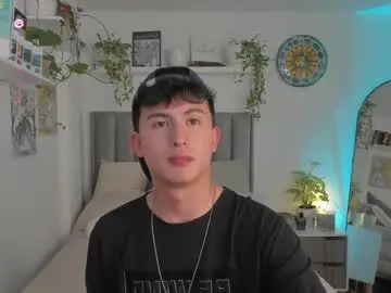 Chaturbate Live Porn of aidan_hale