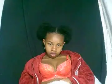 Chaturbate Live Sex Cam of franciefrancie