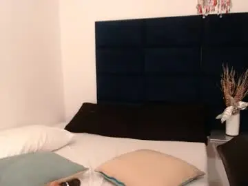 Chaturbate Live Sex Cam of kyliebenson