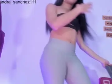 Chaturbate Nude Webcam of alisiacollinsss