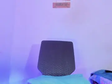 Chaturbate Free Porn Cam of alisiacollinsss