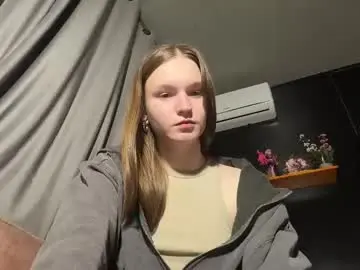 Chaturbate Free Porn Cam of nloraaa