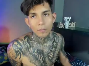 Chaturbate Live Porn of travistanner28