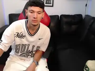 Chaturbate Sex Chat of carl_fresh2